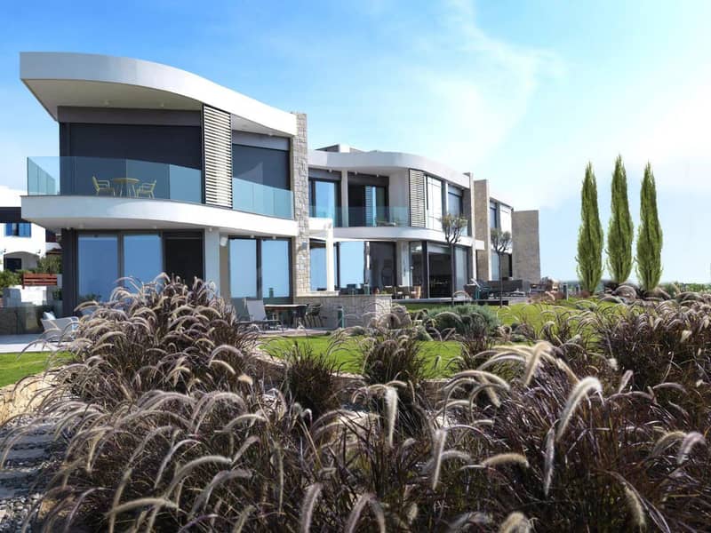 1 new villa in residential complex in Chloraka — photo 2
