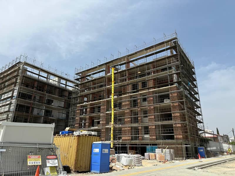 New residence with a swimming pool in a prestigious and quiet area, 500 meters from the beach, Limassol, Cyprus — photo 25