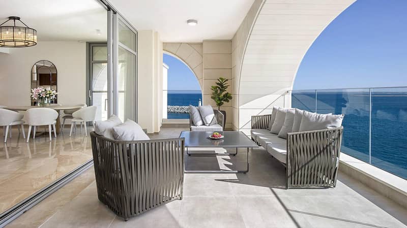 Luxury residence with its own yacht marina, restaurants and spa, near the center of Limassol, Cyprus — photo 6