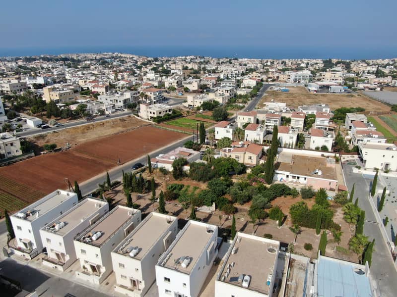 Complex of villa with picturesque views near the beach and the center of Paphos, Chloraka, Cyprus — photo 15