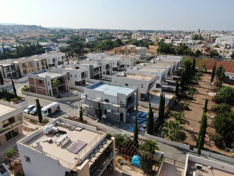 Complex of villa with picturesque views near the beach and the center of Paphos, Chloraka, Cyprus — photo 12