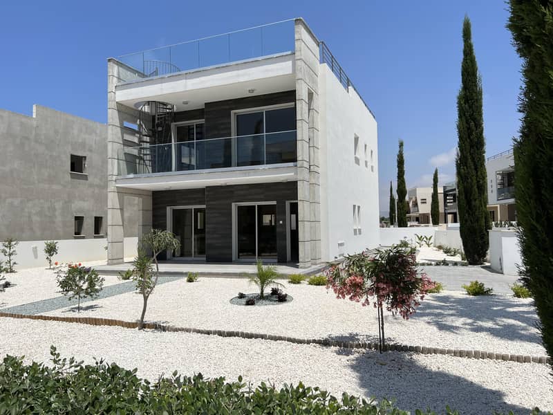 Complex of villa with picturesque views near the beach and the center of Paphos, Chloraka, Cyprus — photo 6
