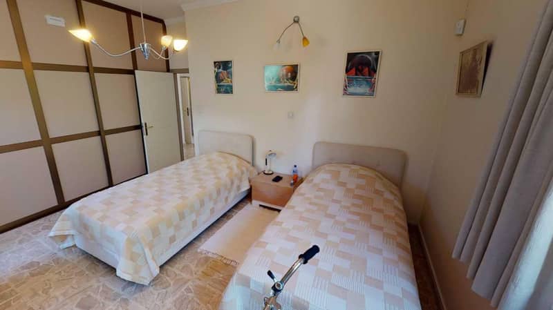 Luxury beachfront villas in Coral Bay, Cyprus — photo 8