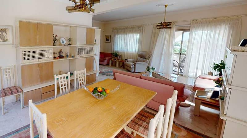 Luxury beachfront villas in Coral Bay, Cyprus — photo 3