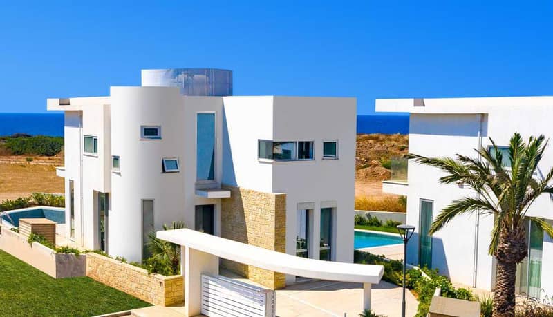 Gated beachfront complex of villas, Coral Bay, Cyprus — photo 17