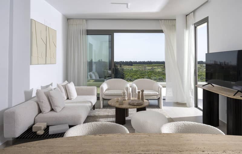 Gated community with swimming pools and gardens near the coast and golf club, Limassol, Cyprus — photo 9