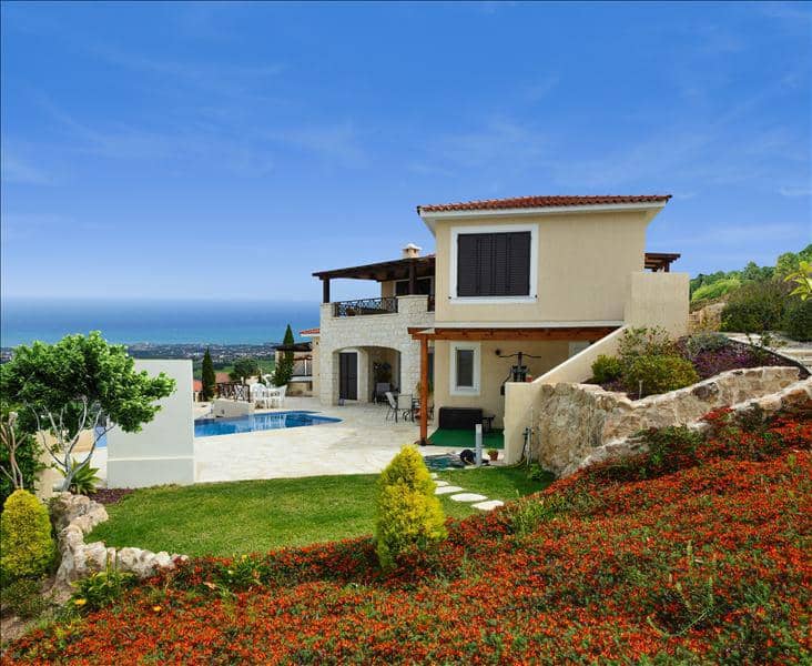 Complex of villas close to a highway and a golf course, Tsada, Cyprus — photo 2