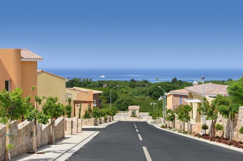 Luxury apartments and villas in a gated residence with swimming pools, Chloraka, Cyprus — photo 17