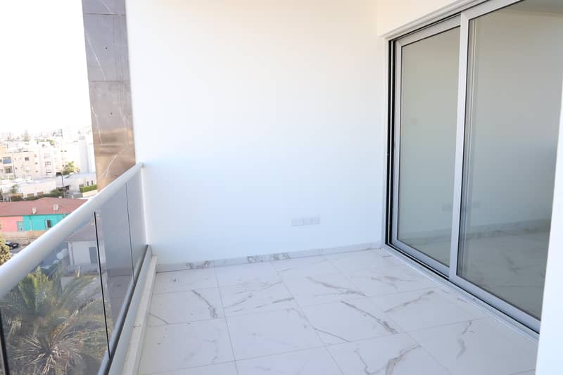 New residence in the center of Larnaca, Cyprus — photo 16