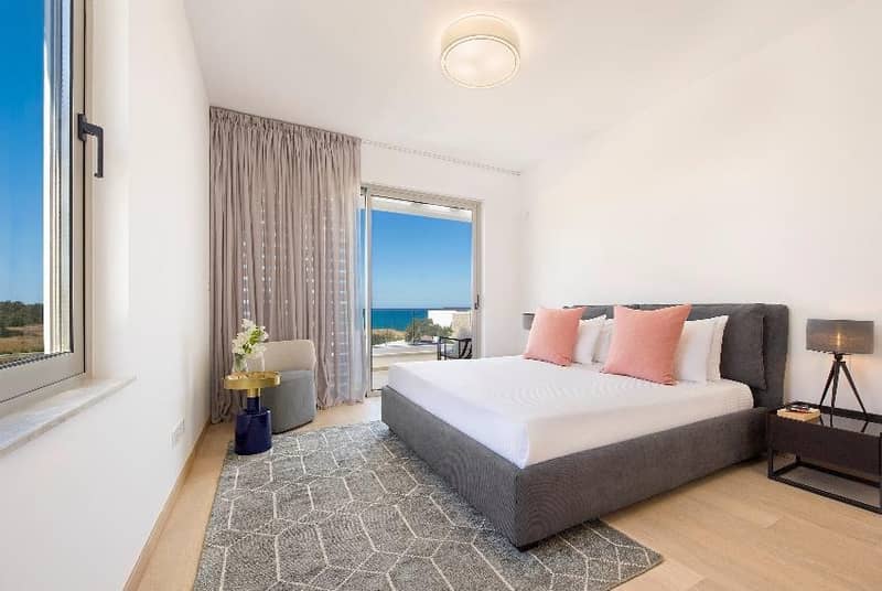 Luxury front line villas in elite beach complex, Polis, Cyprus — photo 11