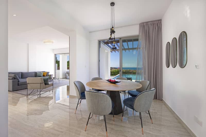 Luxury front line villas in elite beach complex, Polis, Cyprus — photo 9