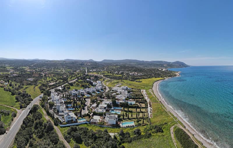 Luxury front line villas in elite beach complex, Polis, Cyprus — photo 15