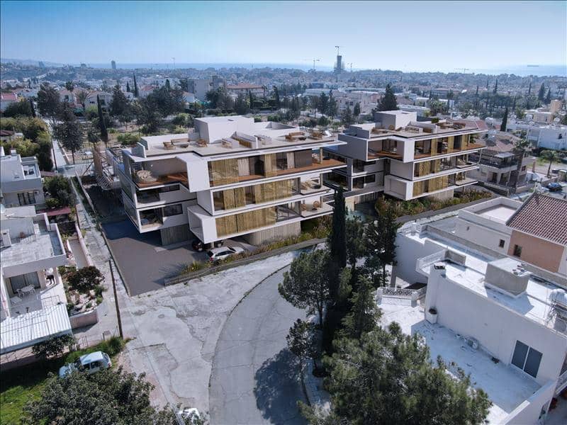 New low-rise residence with a swimming pool in a prestigious area of Limassol, Cyprus — photo 14