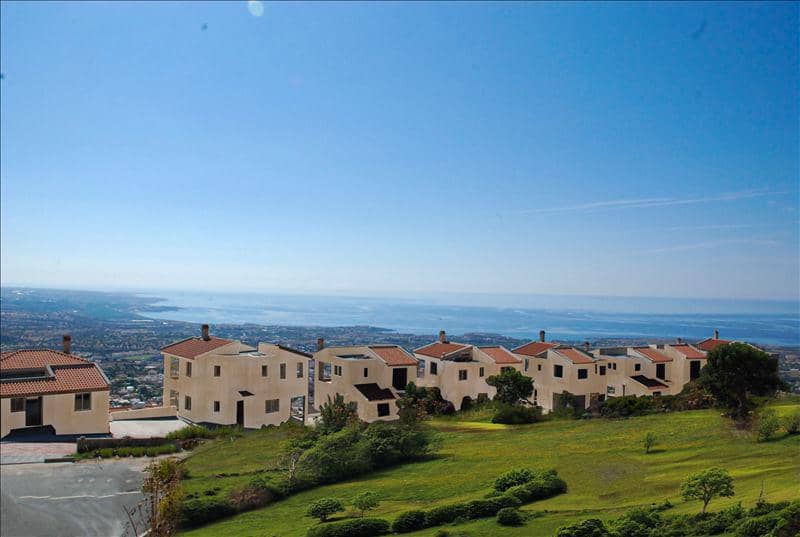 Complex of villas with swimming pools close to the beach, Peyia, Cyprus — photo 17
