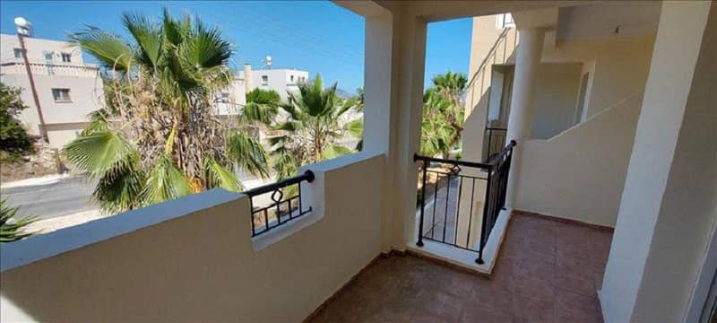Residence with a swimming pools and a garden in a prestigious area, Polis, Cyprus — photo 2