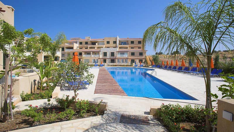 Complex of townhouses with swimming pools, Polis, Cyprus — photo 10