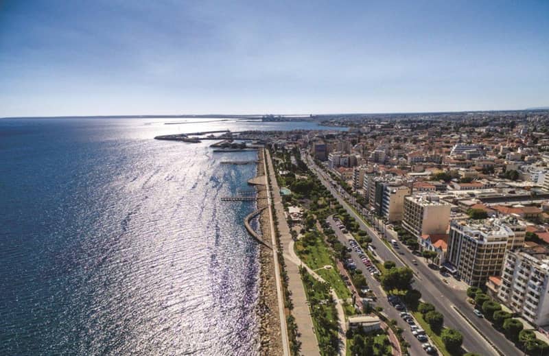 Apartments and villas in a gated community with sea and city views, Limassol, Cyprus — photo 11