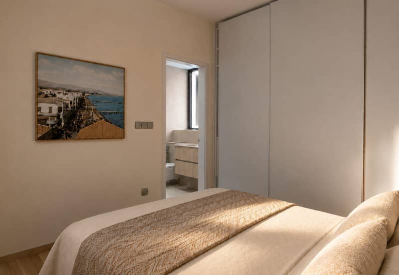 Apartments in a gated community with pool and gardens close to the beach and city center, Limassol, Cyprus — photo 19