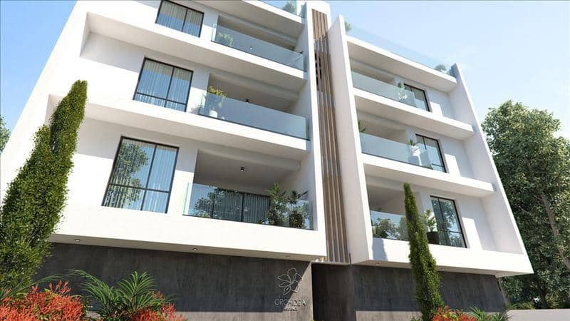 Low-rise residence with a parking close to the center of Larnaca, Cyprus — photo 16