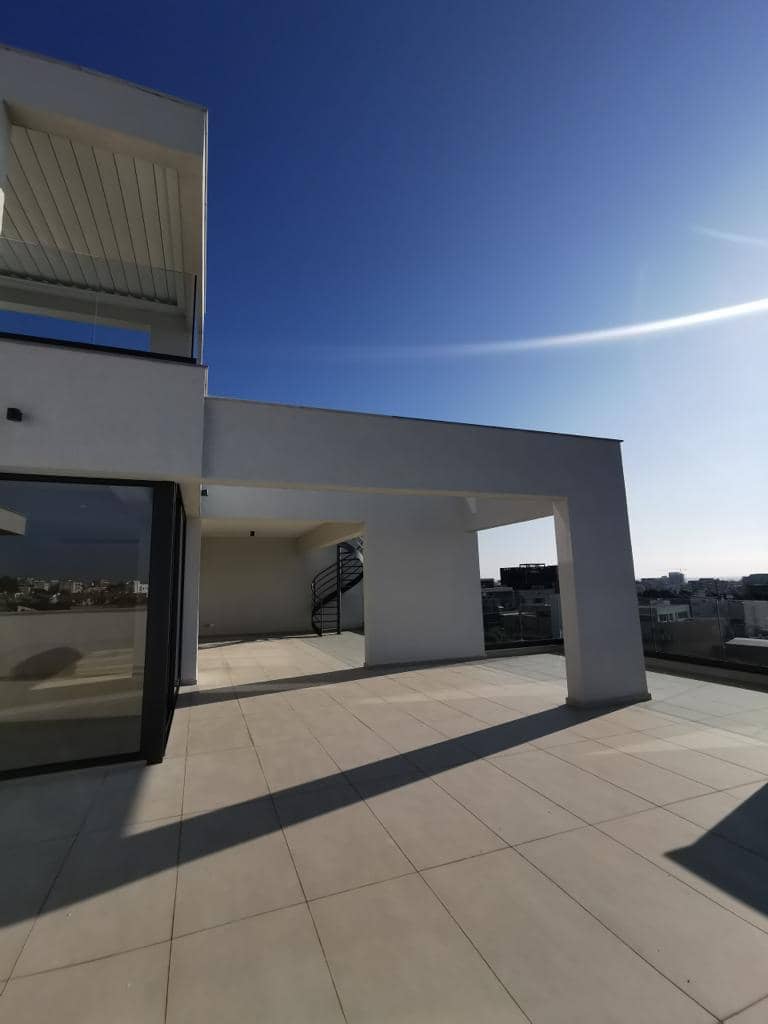 Gated residence with green areas in a prestigious area, in the center of Limassol, Cyprus — photo 15