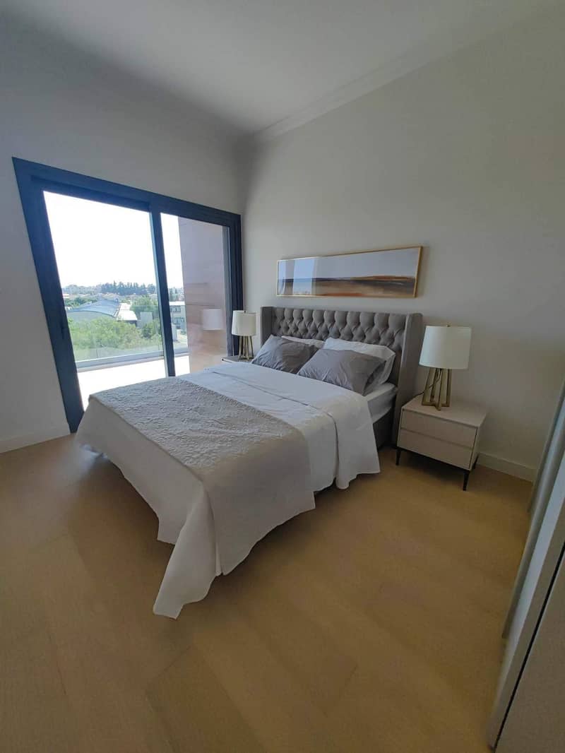 Gated residence with green areas in a prestigious area, in the center of Limassol, Cyprus — photo 11