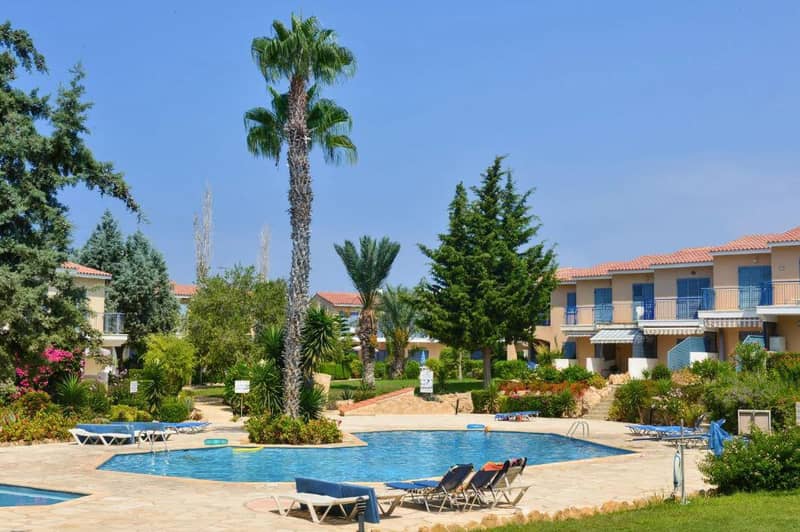 Complex of townhouses near the sea, Kato Paphos, Cyprus — photo 3
