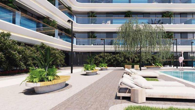 Residence Miami 2 with swimming pools and a green area close to Dubai Marina, Jumeriah Village Triangle, Dubai, UAE — photo 4