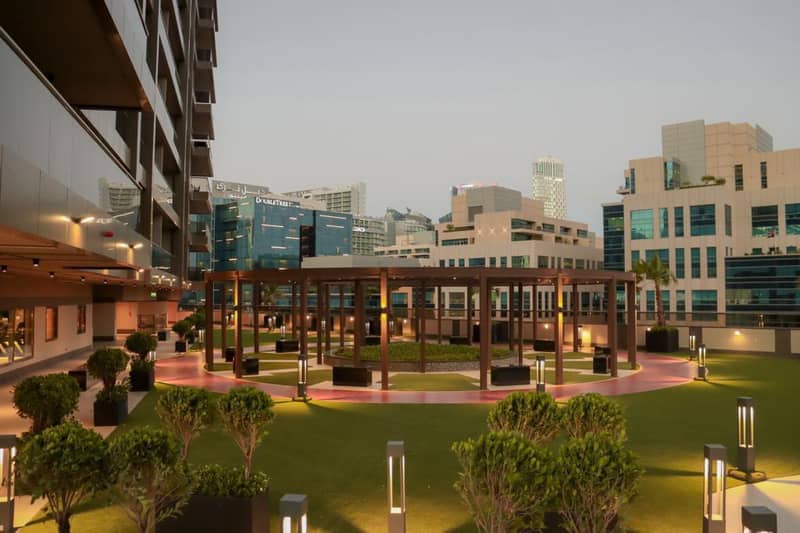 Элитная резиденция Downtown Residence с бассейнами в самом центре города, Downtown Dubai, Дубай, ОАЭ — фото 15