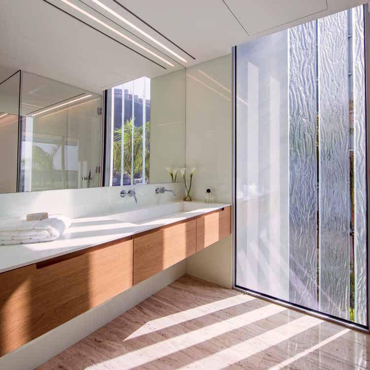 Muraba Residences — residential complex by Muraba Properties with a swimming pool and access to the beach in Palm Jumeirah, Dubai — photo 10