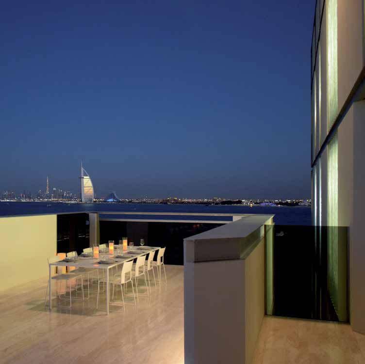 Muraba Residences — residential complex by Muraba Properties with a swimming pool and access to the beach in Palm Jumeirah, Dubai — photo 12