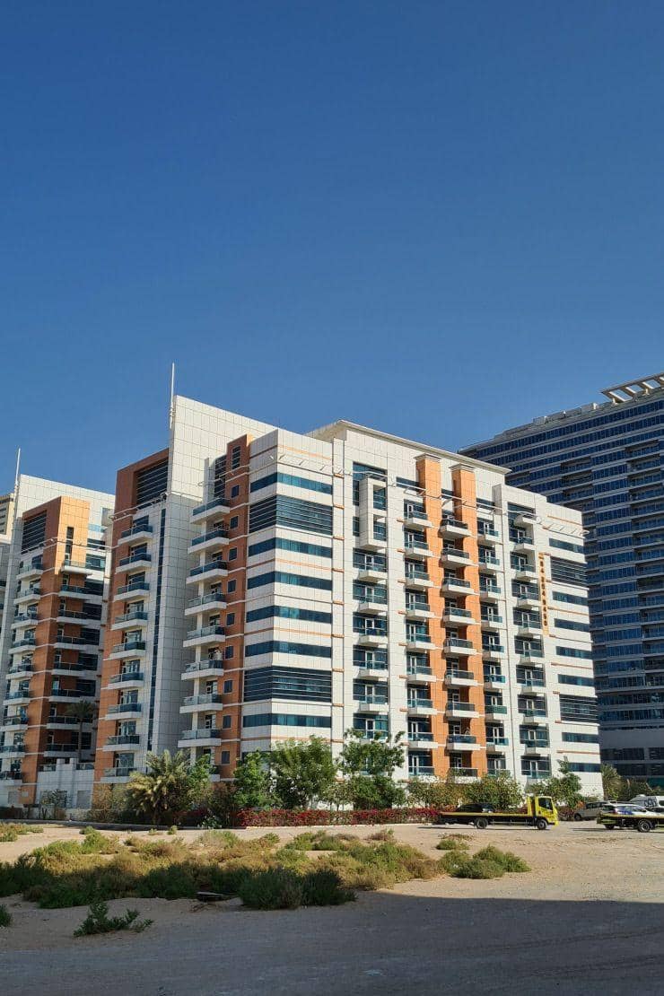 1 новая квартира в ЖК Durar 1 в Wadi Al Safa 5 — фото 2