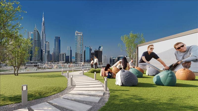 High-rise residence Vento Tower with a swimming pool and a co-working area in the center of Dubai, Business Bay, UAE — photo 8