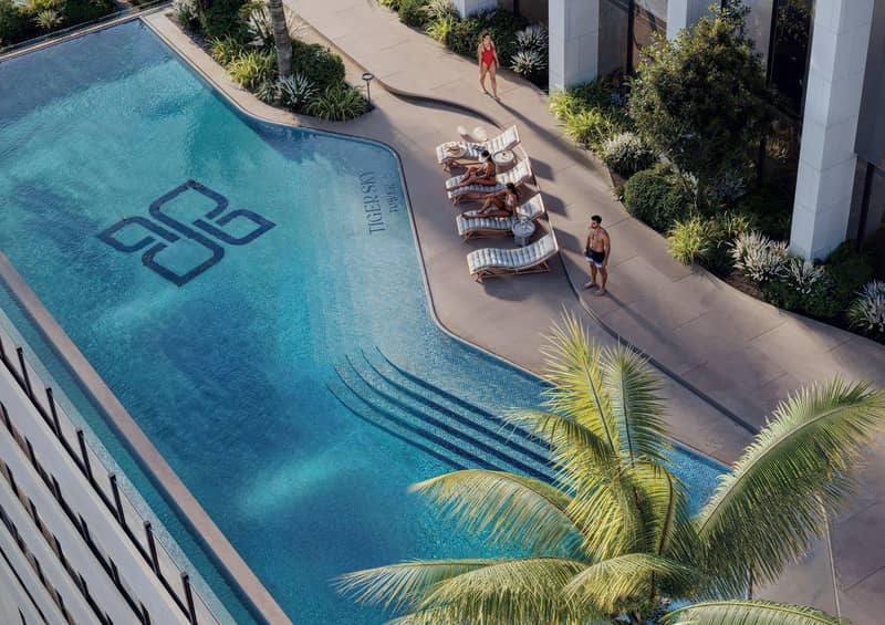 New high-rise Sky Tower Residence with a pool, a garden and a restaurant close to the canal, in the central area of Business Bay, Dubai, UAE — photo 3