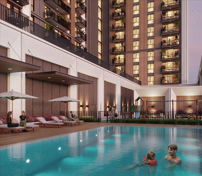 New Hillcrest Residence with a swimming pool and a park in a green area, Town Square, Dubai, UAE — photo 10
