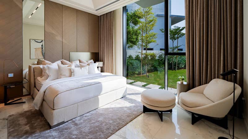 Furnished villa R9 Mansion with a swimming pool and a garden, Al Barari, Dubai, UAE — photo 11