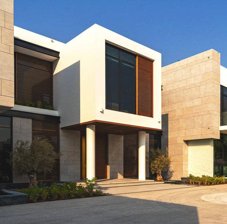 Furnished villa R9 Mansion with a swimming pool and a garden, Al Barari, Dubai, UAE — photo 15