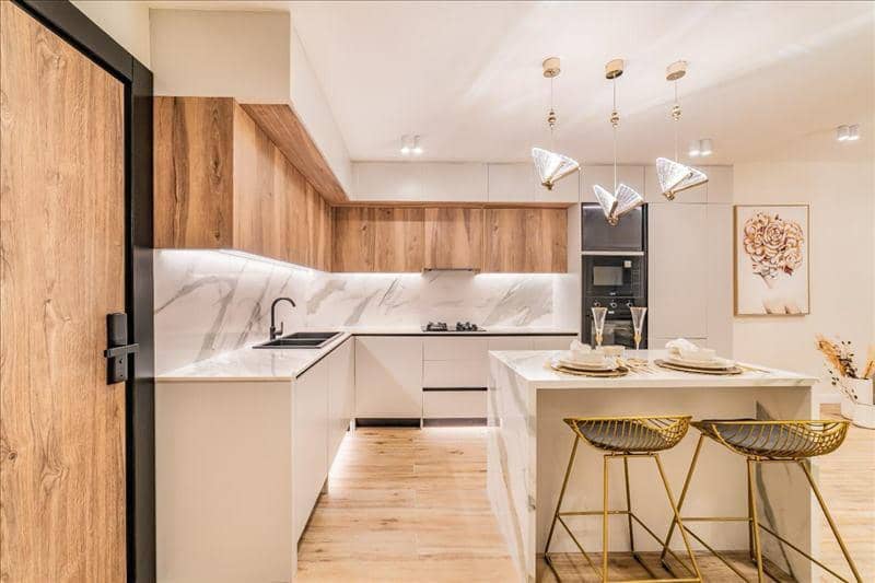 Новый комплекс Lucky Royale Residence с бассейнами, зонами коворкинга и садом, JVC, Дубай, ОАЭ — фото 5