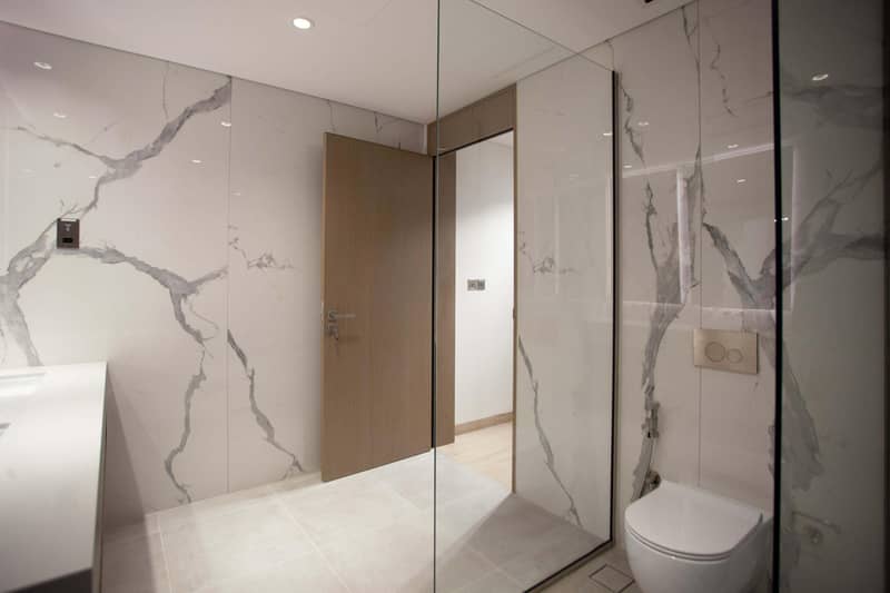Luxury penthouses in a prestigious beachfront complex, Palm Jumeirah, Dubai, UAE — photo 13