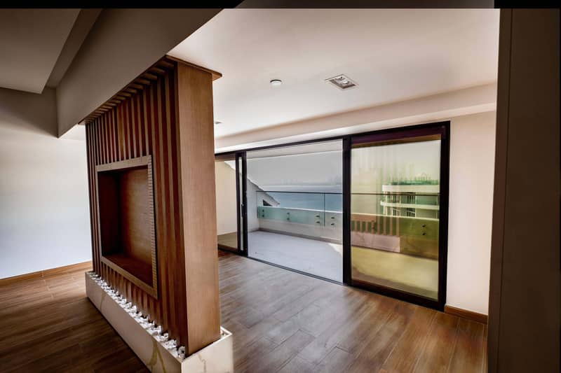Luxury penthouses in a prestigious beachfront complex, Palm Jumeirah, Dubai, UAE — photo 26