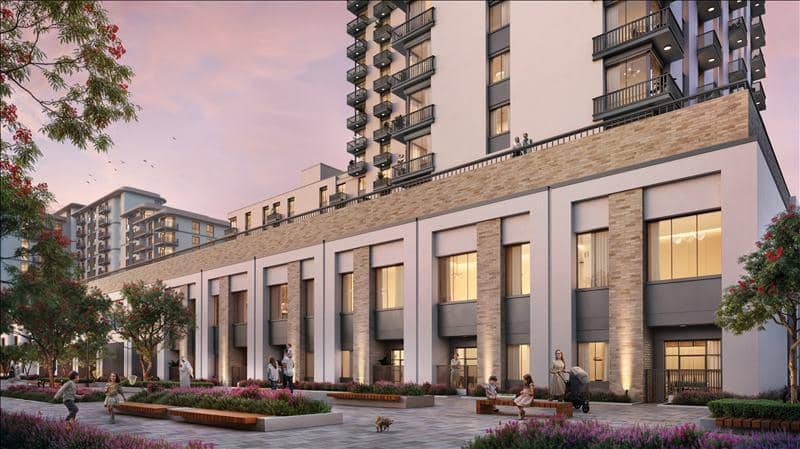 New Odessa Residence with a swimming pool, tennis courts and lounge areas 5 minutes away from the park, Town Square, Dubai, UAE — photo 7