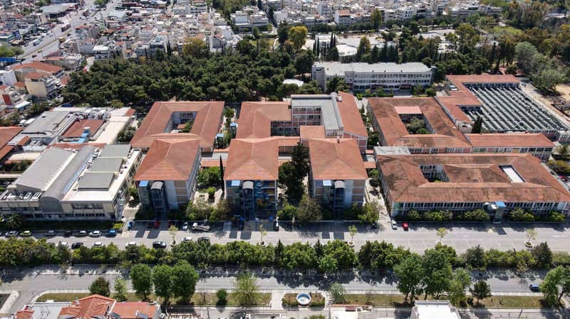 Two-bedroom apartments in a new residential complex, Egaleo, Attica, Greece — photo 11
