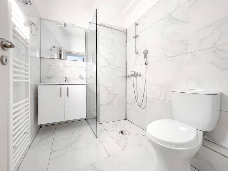 New residence close to the center of Athens and the port of Piraeus, Greece — photo 4