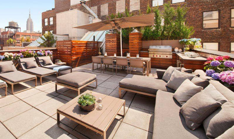 New low-rise residence with a roof-top lounge area, Patras, Greece — photo 6