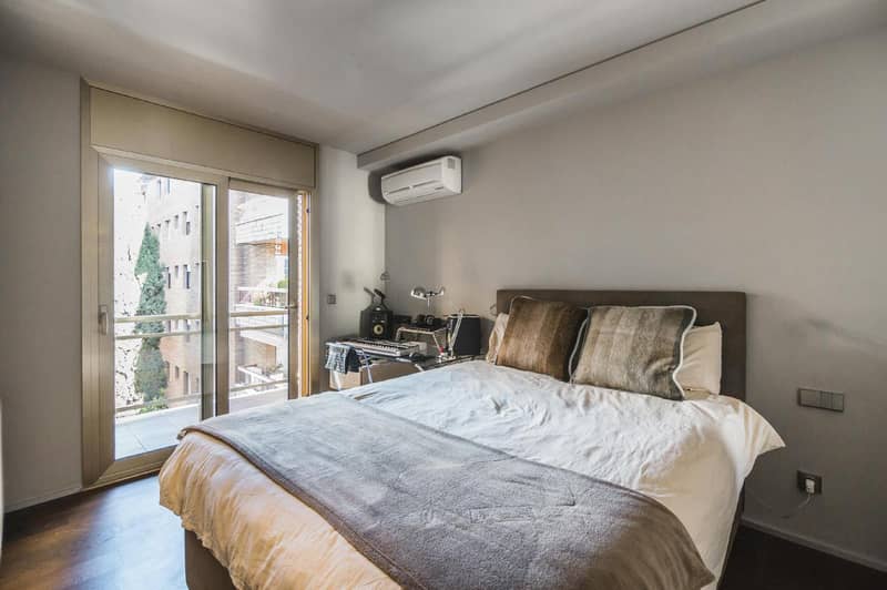 Apartment in the elite San Gervasi district, Barcelona — photo 26