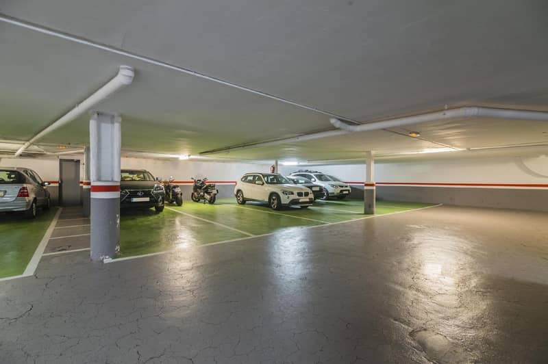 Apartment in the elite San Gervasi district, Barcelona — photo 15