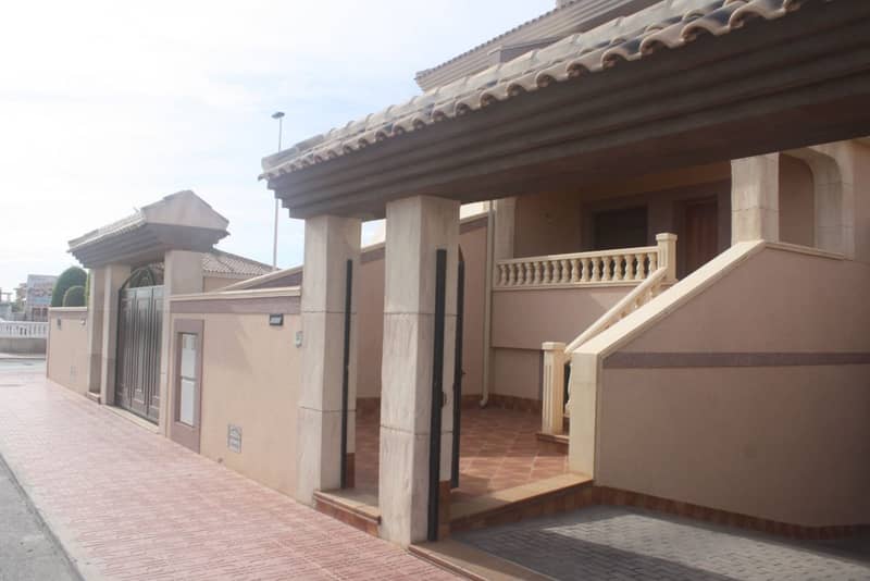 Duplex, Torrevieja — photo 2