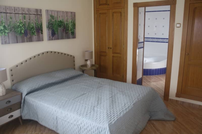 Villa, Torrevieja — photo 13