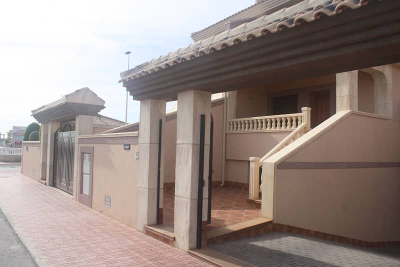 Apartment, Torrevieja — photo 2