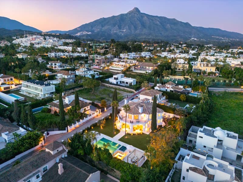 Вилла из пяти спален в Марбелье, Новая Андалусия — фото 2