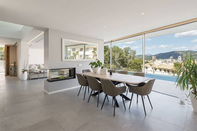 Villa with sea views in Cala Vinyes — photo 10